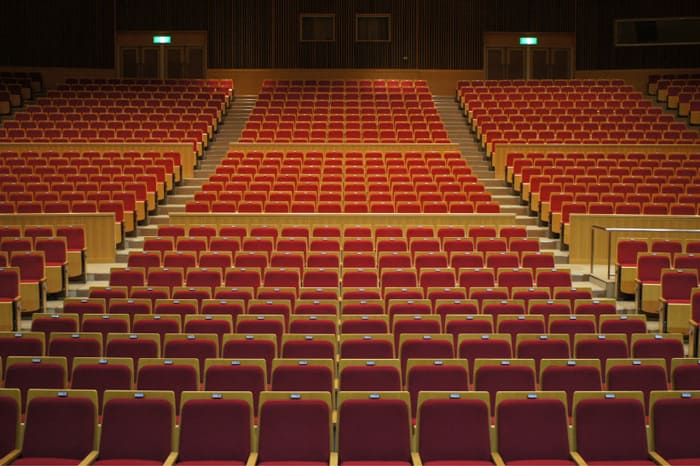 8月30日(土) 宝塚歌劇月組公演 チケットS席ご用意